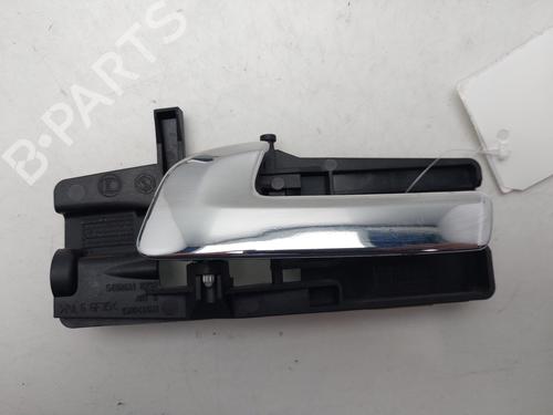 Used Front left interior door handle Front left interior door handle 38293977 38293977
