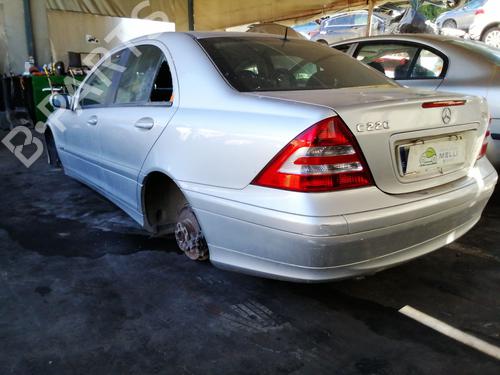 Sikkerhetsbelte foran høyre MERCEDES-BENZ C-CLASS (W203) C 220 CDI (203.008) | BP21202592I25 