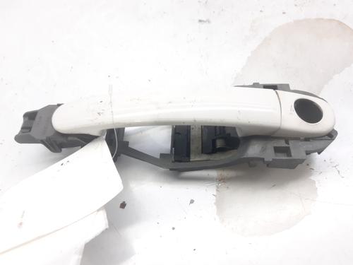 Used Front left exterior door handle VW POLO (9N_, 9A_) 1.9 SDI (64 hp) 12402075