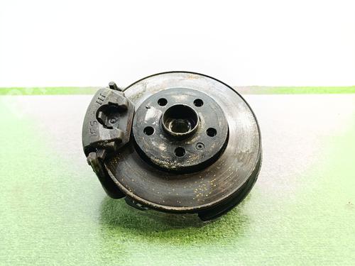 Used Left front steering knuckle VW FOX Hatchback (5Z1, 5Z3, 5Z4) 1.2 (55 hp) 32631342