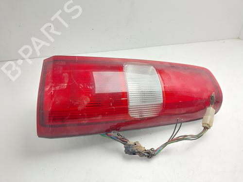 Fanale posteriore destro Fanale posteriore destro SUZUKI JIMNY Closed Off-Road Vehicle (SN) 1.5 DDiS 4WD (SN415D) (65 hp) 34238963 34238963