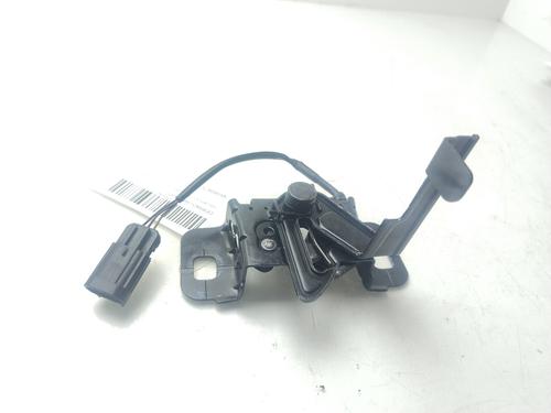 Used Hood lock CHEVROLET ORLANDO (J309) 2.0 D (131 hp) 30467363