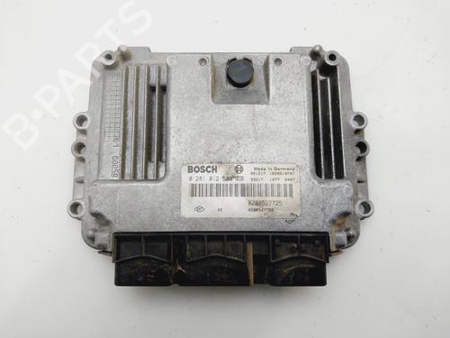 Calculateur moteur (ecu) RENAULT GRAND SCÉNIC II (JM0/1_) [2004-2009]  30709767