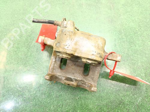 Zacisk hamulca przedniego prawego MITSUBISHI PAJERO II (V3_W, V2_W, V4_W, V5_W) 2.5 TD 4WD (V24W) | BP30053794M104