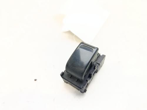 Used Right front window switch Right front window switch SUZUKI ALTO VI (FF, HA24_) 1.1 (RF410) (63 hp) 36569186 36569186