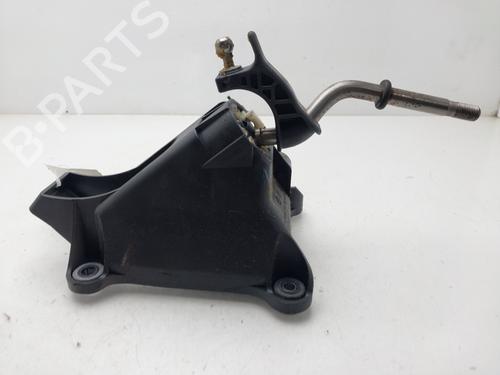Gear lever TOYOTA COROLLA Verso (ZER_, ZZE12_, R1_) 2.2 D-4D (AUR10_, AUR10R) | BP27640695M90 