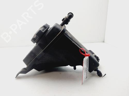 Used Expansion tank BMW 1 Convertible (E88) 118 d (143 hp) 30660740