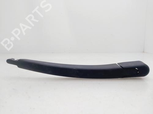 Used Rear windshield wiper arm FORD FIESTA VI (CB1, CCN) [2008-2017]  28106573