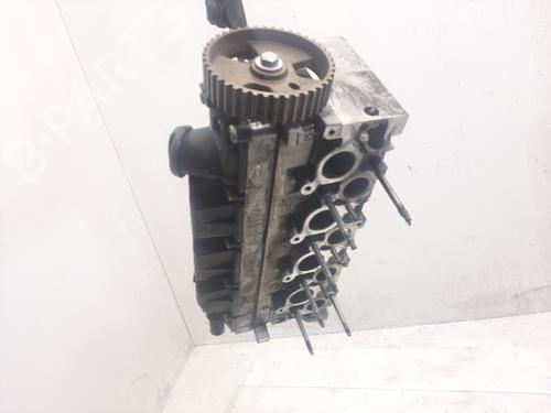 Cylinder head CITROËN C5 I (DC_) 2.0 HDi (DCRHZB, DCRHZE) | BP28547363M5