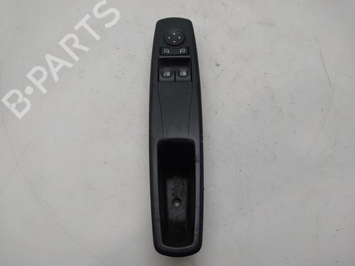 left-front-window-switch-renault-megane-iii-hatchback-bz01_-b3_-2008-35803803 main image