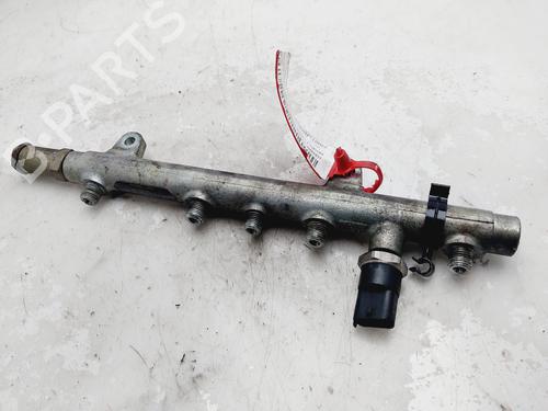 Used Injection rail RENAULT LAGUNA II Grandtour (KG0/1_) 1.9 dCi (KG0G) (120 hp) 19545485