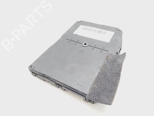 Used Fuse box RENAULT MEGANE II Saloon (LM0/1_) 1.9 dCi (LM0G, LM1G, LM2C) (120 hp) 27840006