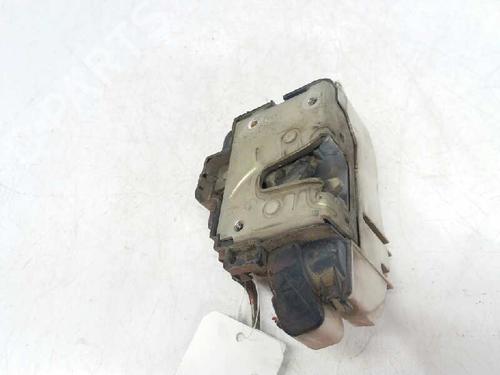 Used Front right lock VW VENTO (1H2) 1.8 (90 hp) 2867199