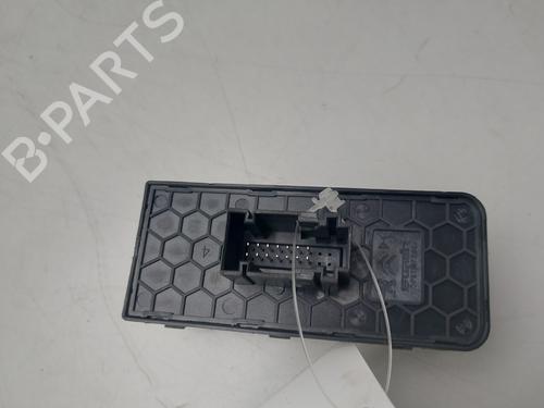 Left front window switch CITROËN C3 III (SX) 1.2 VTi 82 | BP32468084I27