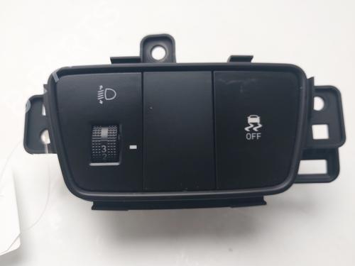 switch-hyundai-tucson-nx4e-nx4a-2020-32986201 main image
