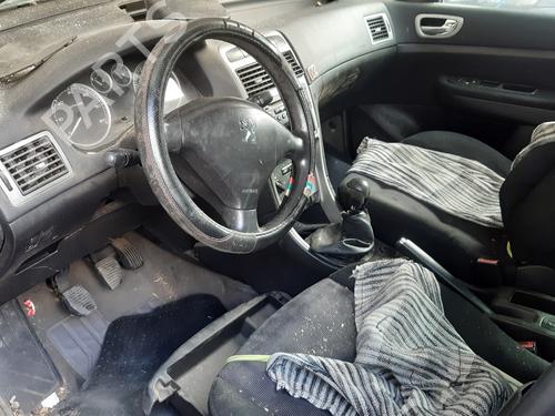 Right front window switch PEUGEOT 307 Break (3E) 2.0 HDI 90 | BP12407942I26 