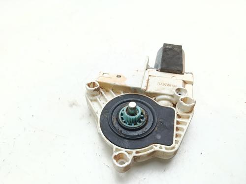 Right front window motor AUDI A4 B8 (8K2) 2.0 TDI | BP28357123E20