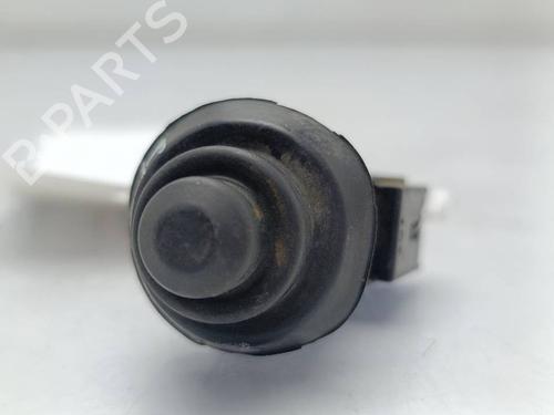 Used Switch Switch RENAULT MEGANE I (BA0/1_) 1.9 dTi (BA08, BA0N) (98 hp) 39651069 39651069