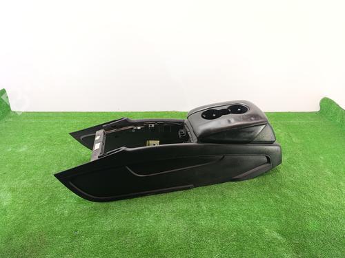 Used Armrest / Center console AUDI Q7 (4LB) 4.2 FSI quattro (350 hp) 28319857