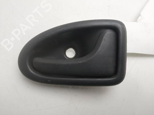 Used Front right interior door handle Front right interior door handle 37687943 37687943
