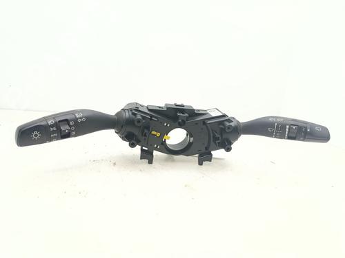 Used Steering wheel controls Steering wheel controls 38675806 38675806