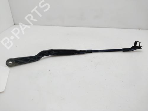 Ramię wycieraczki przedniej szyby VW GOLF IV (1J1)  | BP29875009C143 