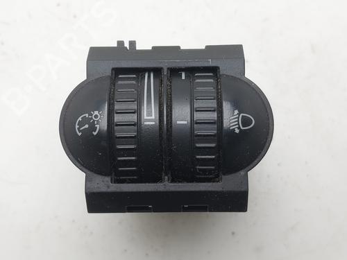 Commande de phare Commande de phare VW GOLF V (1K1) [2003-2010] 34447710 34447710