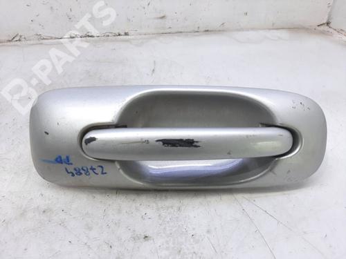 Used Rear right exterior door handle Rear right exterior door handle CHRYSLER VOYAGER IV (RG, RS) 2.5 CRD (141 hp) 10199774 10199774