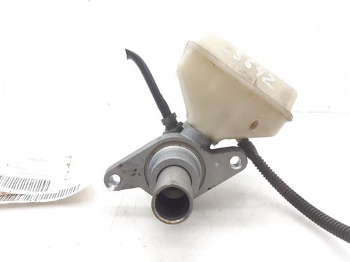 Used Brake master cylinder CITROËN C4 Grand Picasso I (UA_) 1.6 HDi (109 hp) 7302609