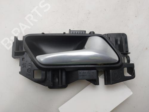 Venstre bagtil invendig håndtag Venstre bagtil invendig håndtag PEUGEOT 308 II (LB_, LP_, LW_, LH_, L3_) [2013-2021] 37241812 37241812