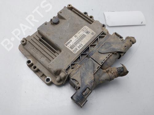 Motorstyringsenhed OPEL ZAFIRA / ZAFIRA FAMILY B (A05) [2005-2019]  32413963