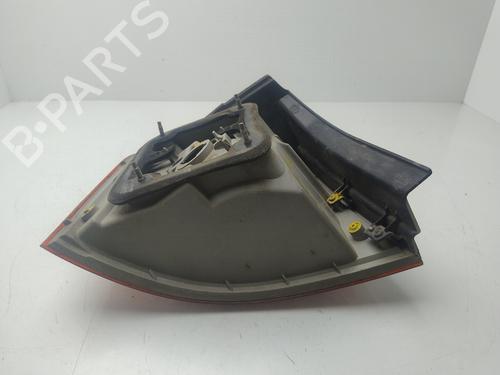 Right taillight KIA CARENS II MPV (FJ) 2.0 CRDi | BP27529506C35 