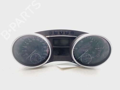 Used Instrument cluster MERCEDES-BENZ M-CLASS (W164) ML 320 CDI 4-matic (164.122) (224 hp) 25857177