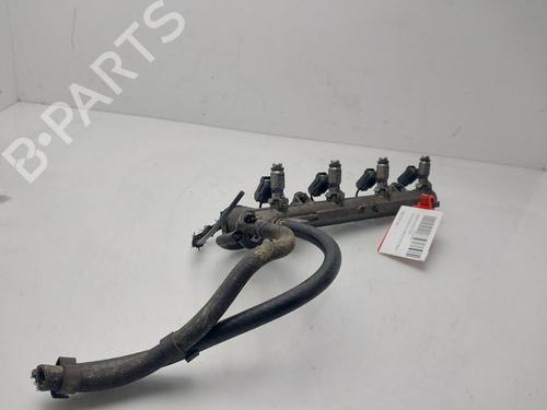 Used Injection rail VW POLO III (6N1) 60 1.4 (60 hp) 30792286