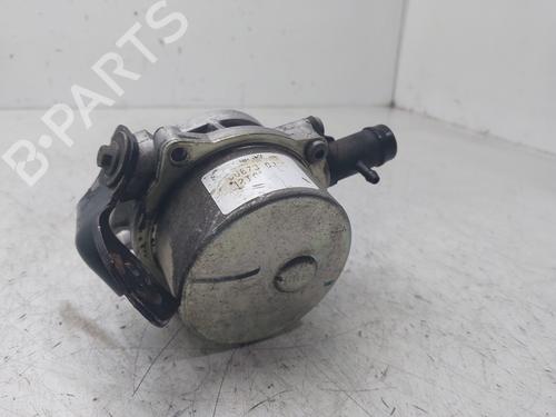 Used Vacuum pump RENAULT MEGANE III Grandtour (KZ0/1) [2008-2016]  31756614