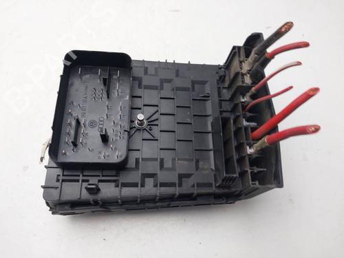 Used Fuse box Fuse box 38983196 38983196