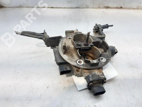 Used Throttle body Throttle body JEEP GRAND CHEROKEE I (ZJ, ZG) 5.2 Limited 4x4 (185 hp) 8692122 8692122