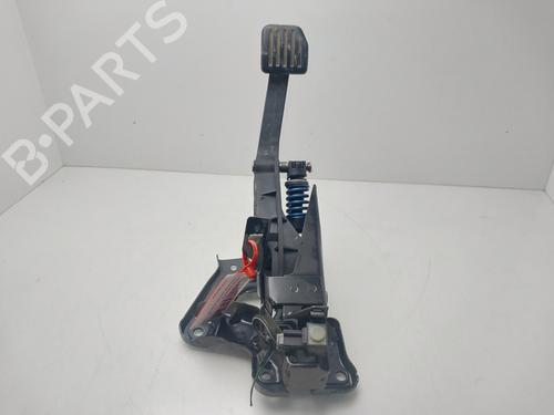 Used Clutch pedal Clutch pedal 36003574 36003574