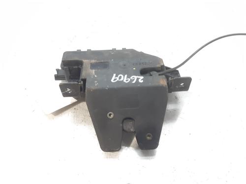 Tailgate lock BMW 1 (E87) 118 d (122 hp) 9249425