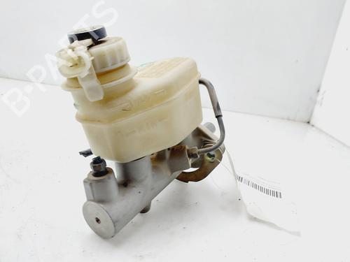 Brake master cylinder TOYOTA AVENSIS Liftback (_T22_) 2.0 TD (CT220_, CT220R) | BP21023375M77 