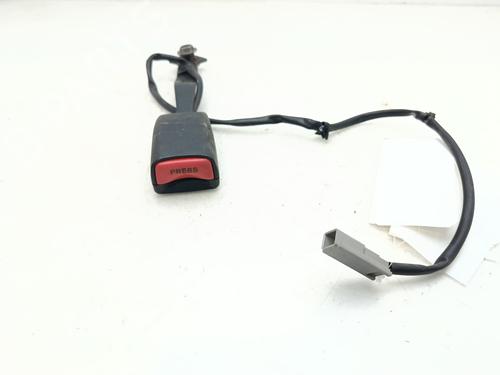 Used Seat buckle Seat buckle MAZDA 5 (CR) 2.0 CD (CR19) (143 hp) 33930189 33930189