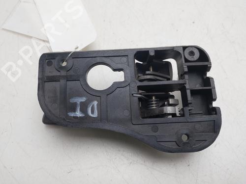 Front left interior door handle KIA CARENS III MPV (UN) 2.0 CRDi 140 | BP38049493I13 - Image 2