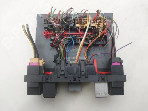 fuse-box-vw-golf-v-1k1-2003-2004-2005-2006-2007-2008-2009-2010-36677613 main image