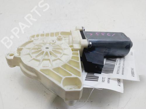 Right front window motor MERCEDES-BENZ B-CLASS Sports Tourer (W245) B 200 CDI (245.208) | BP20085929E20 