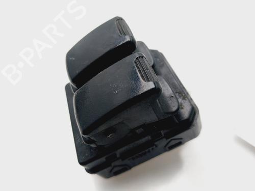 Interrupteur de vitre avant gauche DAEWOO KALOS (KLAS) 1.4 16V (94 hp) 31979101