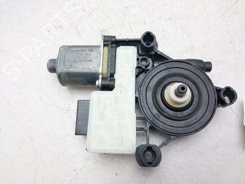 Used Right rear window motor SEAT LEON (5F1) [2012-2021]  11745639