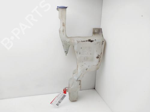 Używane Zbiornik płynu spryskiwaczy FORD FIESTA VI (CB1, CCN) 1.4 TDCi (70 hp) 30563205