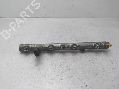 Used Injection rail RENAULT LAGUNA II (BG0/1_) [2001-2007]  31350942