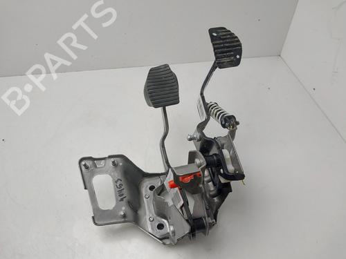 Used Break pedal Break pedal 39183819 39183819
