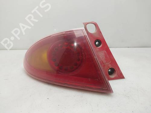 left-taillight-seat-leon-1p1-2005-2006-2007-2008-2009-2010-2011-2012-2013-37413787 main image